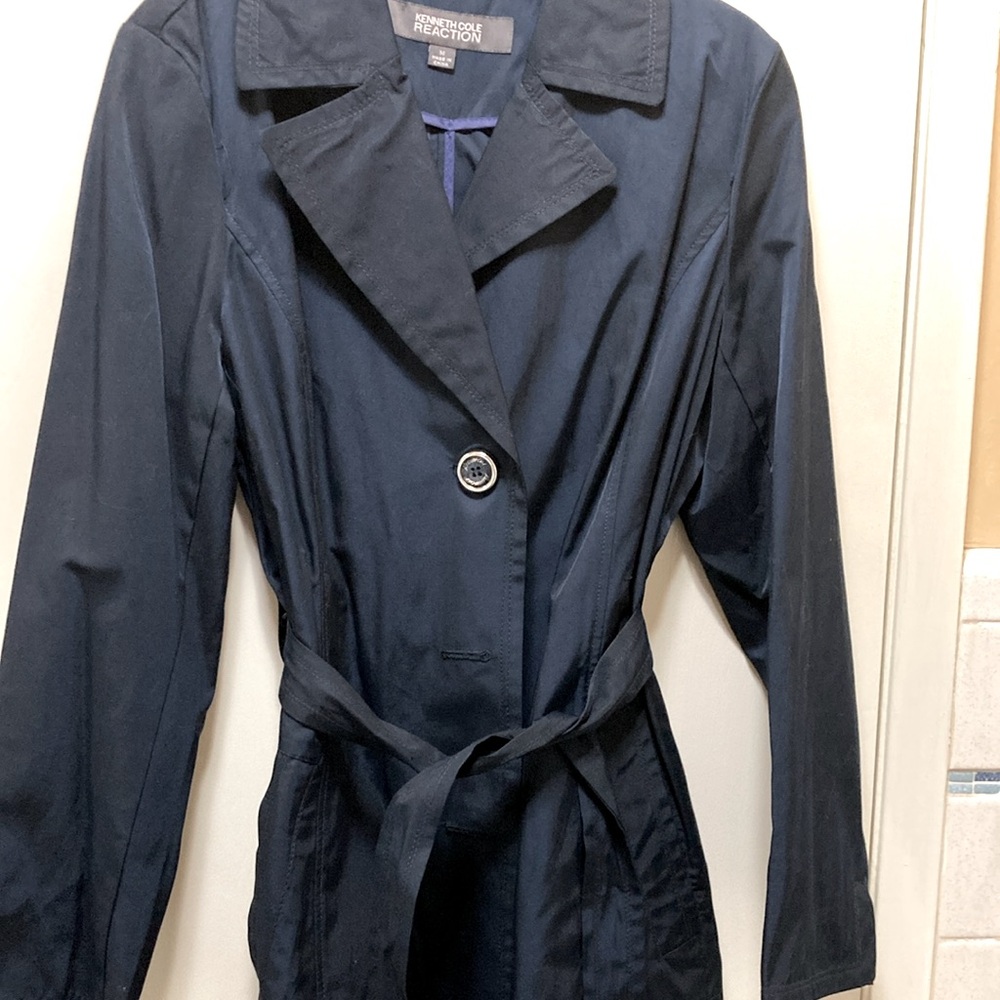 Kenneth Cole Reaction Blue Trench Coat Tailored Silhouette NWOT